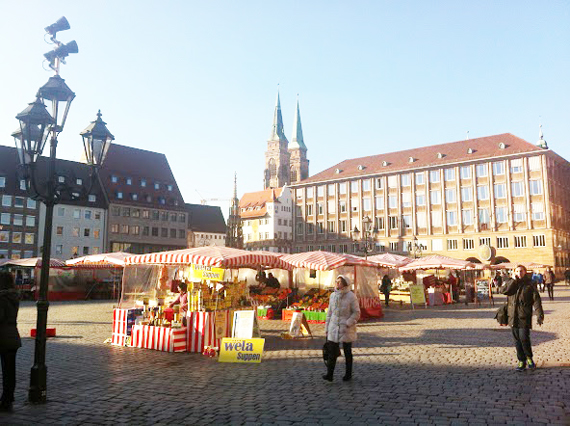 Центральная рыночная площадь — здесь проходит сама большая в Европе рождественская ярмарка