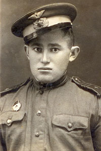 Гвардии сержант Ромашев Георгий